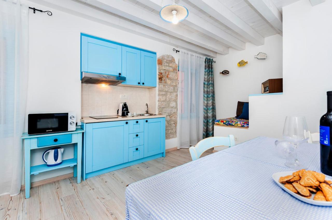 Apartments&Rooms La casa Barbaro Rovigno Esterno foto