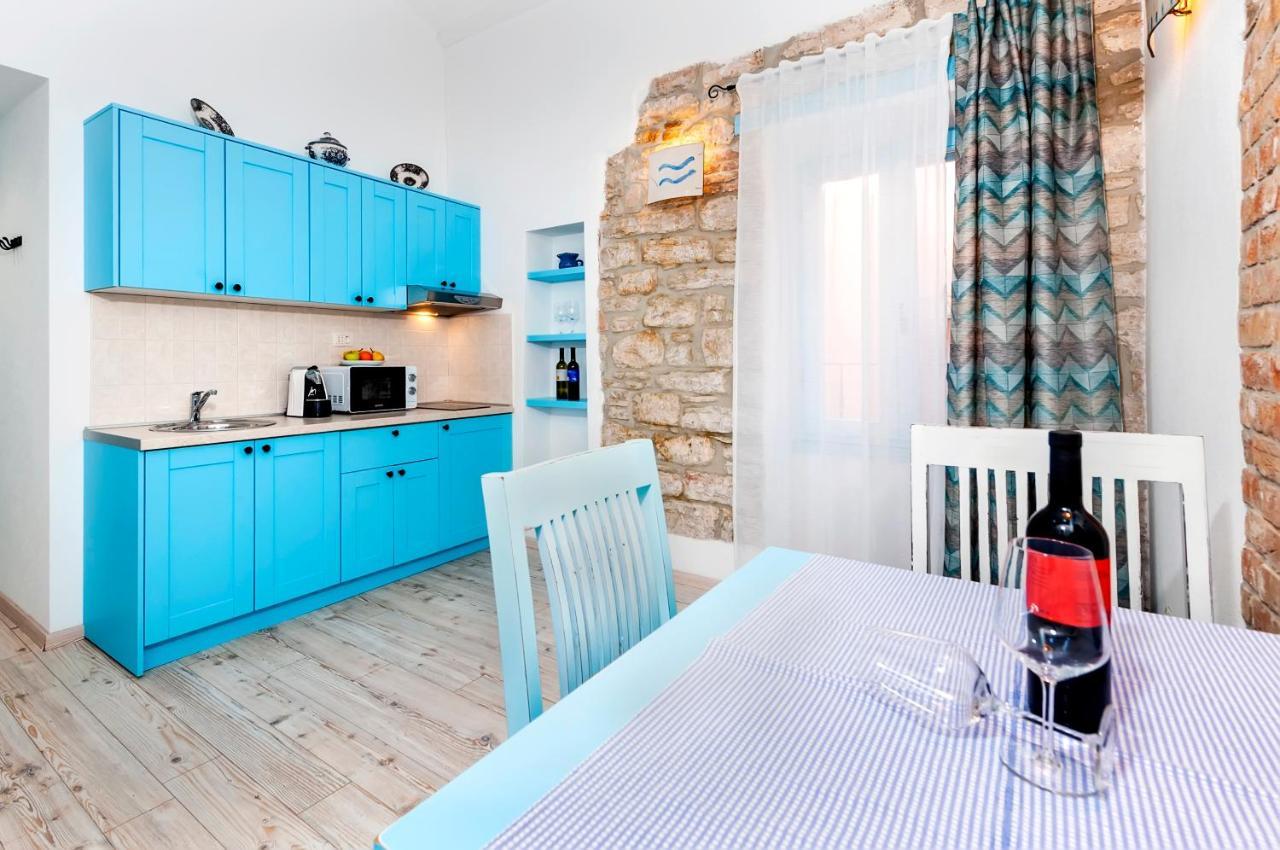 Apartments&Rooms La casa Barbaro Rovigno Esterno foto