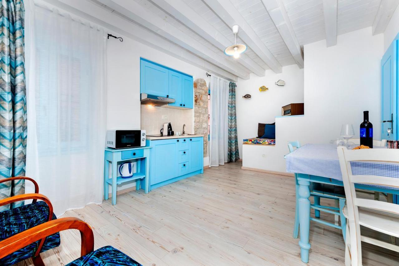 Apartments&Rooms La casa Barbaro Rovigno Esterno foto